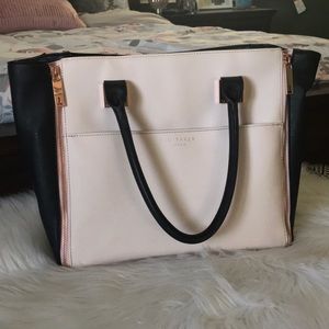 Ted Baker Leyah purse
